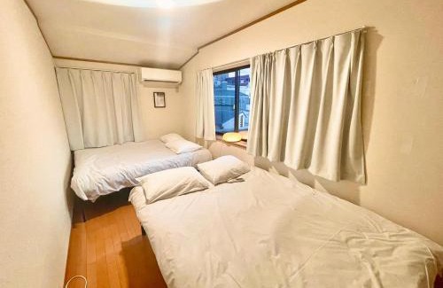 Hatagaya Apartment | 渋谷区の一軒家貸切 80平米 3寝室6ベッド 新宿渋谷原宿エリア 幡ヶ谷駅徒歩5分 新宿まで電車4分