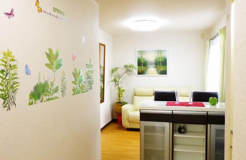 Daito Apartment | 緑に囲まれて滞在 大阪市内に近い部屋