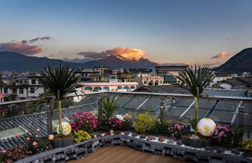 Gucheng House | 纳西特色雪山观景