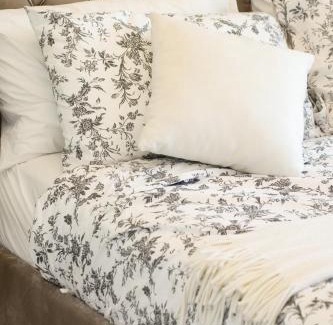 Bang Lamung Villa | 芭提雅全新三卧独栋别墅-带公共泳池健身房