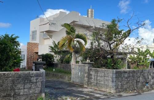 Kadena-cho Apartment | 読谷喜名ハウス