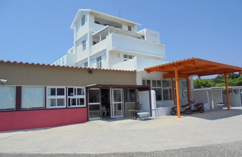 Checheng House | 象樹園農莊特色民宿