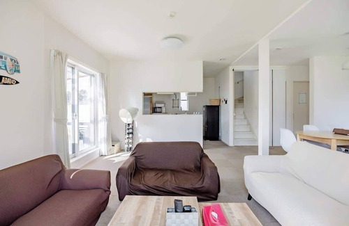 Chosei House | 贅沢【ペットOK】Max9！海辺とBBQ、サウナ、ジャグジー付。ドッグランやサーフィンも