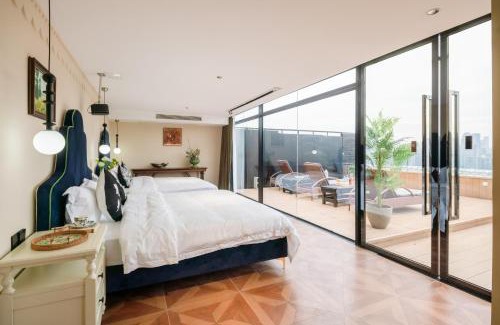Jeifangbei Central Business District Apartment | 重庆大野江景民宿