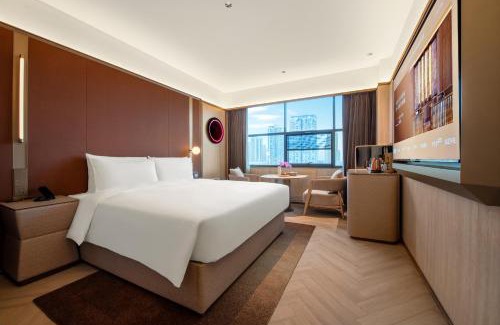 Chongqing Hotel | 重庆西站桔子水晶酒店