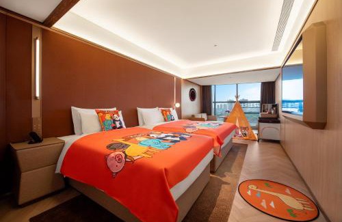 Chongqing Hotel | 重庆西站桔子水晶酒店