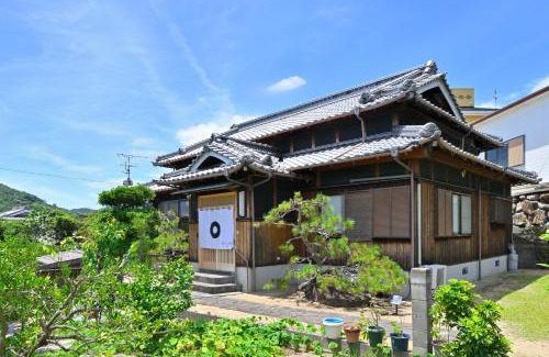 Shozu-gun Apartment | 間 はざま