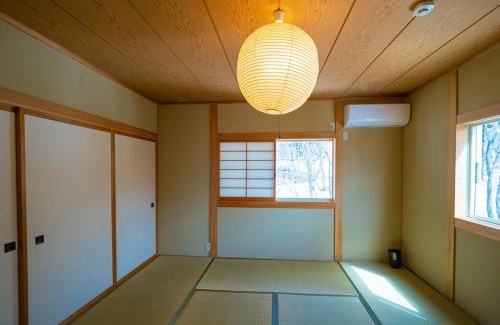 Nasushiobara House | 雲上の楼閣 幽玄の眺望 敬虔な星空 デッキでのbbq 焚火 家族のくつろぎ