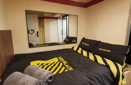 Tsim Sha Tsui House | 香港九巴旅馆 KMB-Guesthouse