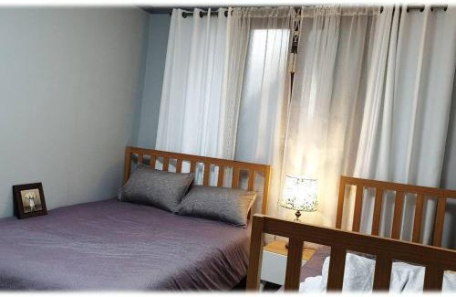 Wonju House | 꽃길만 걷는 집ㅡ방3ㅡ침대6개