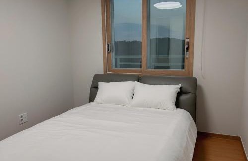 Yeongjong-dong Apartment | 인스파이어 오션뷰 하우스