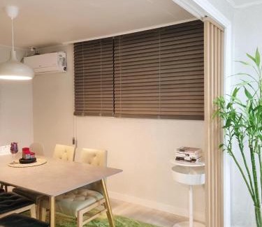 Jamsil-dong Apartment | 잠실역 근처 가족숙소 더하리하우스