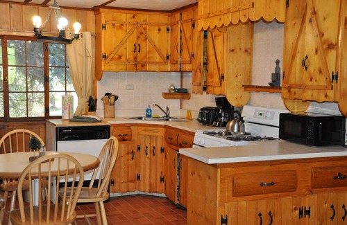 Bayfield Cabin | 04) The Rustic Lodge