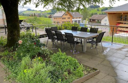 Haslen Apartment | 06 - Gästehaus Erika - Hundwil - Appenzellerland