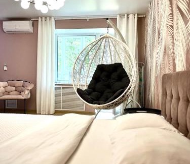 Chernihiv Apartment | 1 кімн квартира ТРоПіКі тихий центр