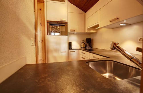 Silvaplana Apartment | 1 1/2-room flat with mountain view on the 6th floor