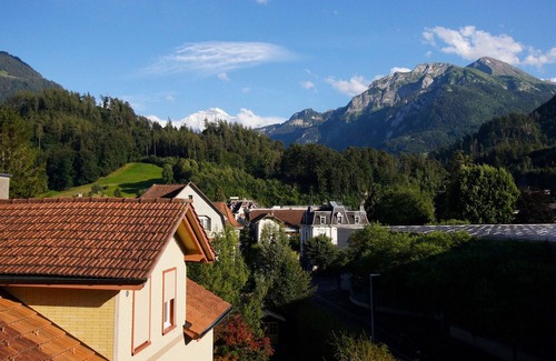 Central Interlaken Condo | 1,5-zi Design-studio Beim Westbahnhof, Ruhige Lage