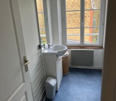 Flers Apartment | 1 appartement neuf centre flers accès facile proche gare et commodités