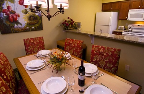 Berkeley Condo | 1 BDRM CONDO ~HISTORIC POWHATAN RESORT~ INDOOR & OUTDOOR POOLS & HOT TUBS!