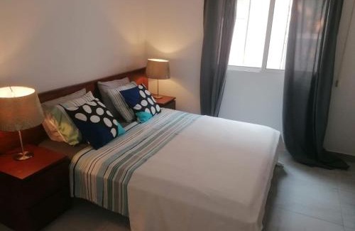 Luanda Apartment | 1 Bed Apartment - Sleeps 2 - Free Parking