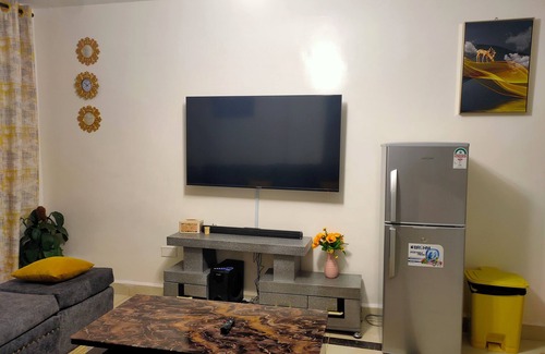 Embakasi Apartment | 1 Bed Flat - Sleeps 2 - Parking - Wifi