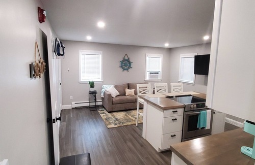 Fifth Ward Apartment | 1 Bed near downtown