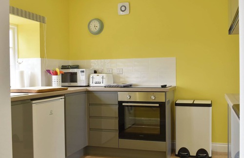 Sturminster Newton Cottage | 1 bedroom accommodation in Bagber, near Sturminster Newton