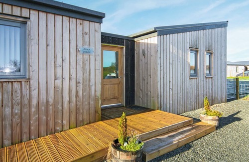 Llanddewi Ystradenny Ski Chalet | 1 bedroom accommodation in Castle Pren, Llandrindod Wells