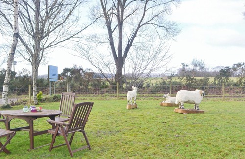 Marybank Cottage | 1 bedroom accommodation in Muir of Ord, near Inverness