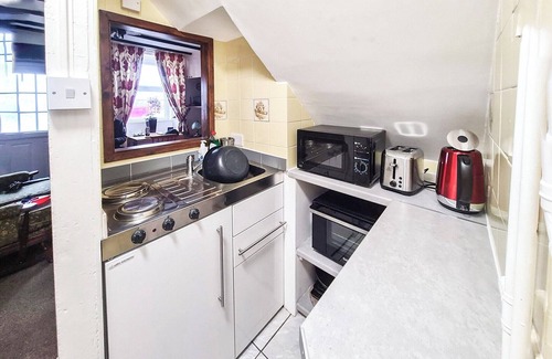 Allonby Cottage | 1 bedroom accommodation in Allonby, near Maryport