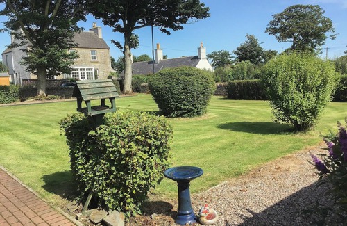 Hunspow Cottage | 1 bedroom accommodation in Castletown, near Thurso