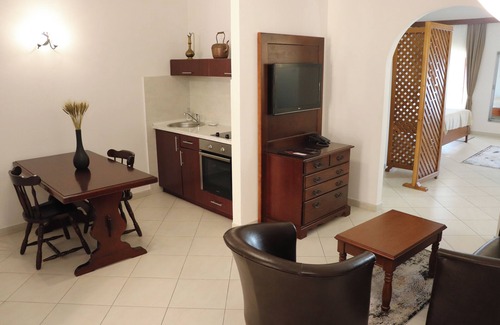Rana Apartment | 1-bedroom apartment in wonderful in Old Town Ulcinj with WiFi, AC,