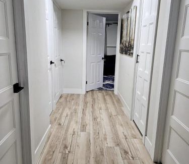 Westminster Apartment | 1 Bedroom Apartment with Living Room and Full Washroom to yourself alone and a private car park