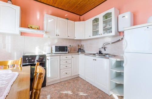 Dinjiska Apartment | 1 bedroom awesome apartment in Dinjiska