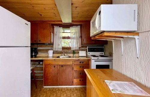 Rosedale Cabin | 1-Bedroom Balsam Lake Cottage #9