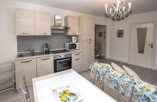 Soriso Apartment | 1 bedroom stunning apartment in Soriso