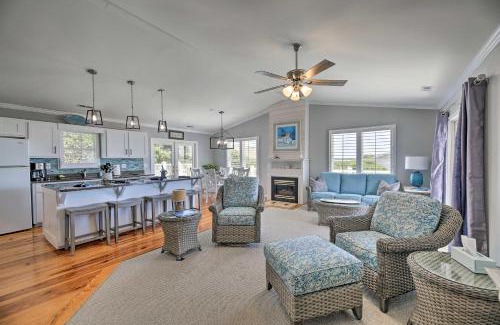 Emerald Isle House | 1 Block to Beach Emerald Isle Gem with Ocean View