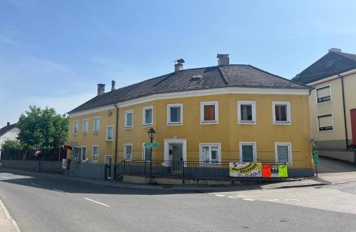 Euratsfeld Apartment | 1 Schlafzimmer Apartment