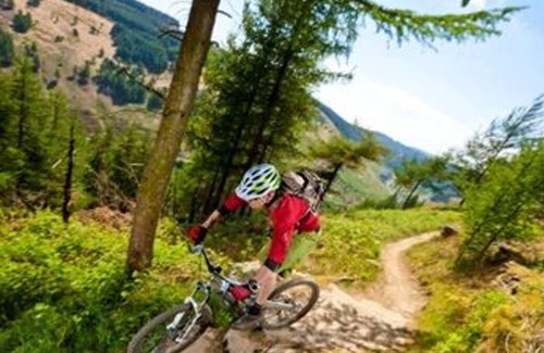 Margam House | 1 Tan yr Eglwys in the beautiful Swansea