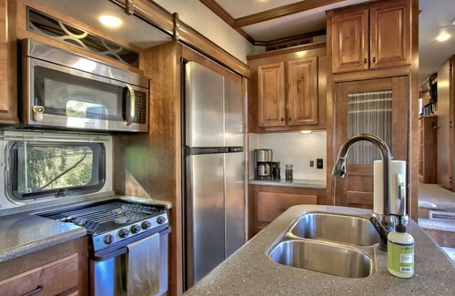 Aguanga House | 10 Acres Near Wineries: Pool, View, Dog-friendly, BBQ - Big Country RV by Ranch Life Getaway