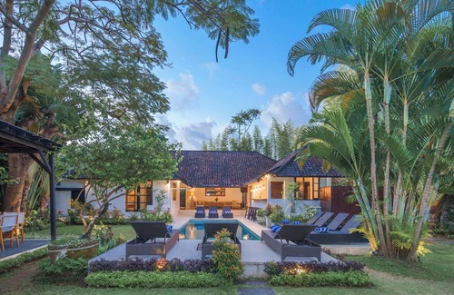 Petitenget Villa | 10 Bdr-Last Minute Deal 50%+ OFF! Seminyak