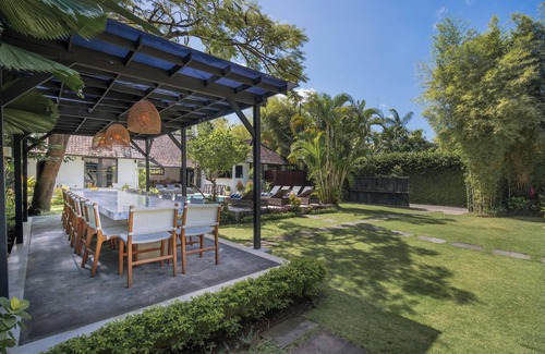 Petitenget Villa | 10 Bdr-Last Minute Deal 50%+ OFF! Seminyak