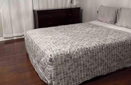 Mercer Island Apartment | 10 Minutes to Seattle/Bellevue