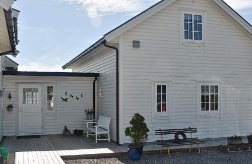 Fraena House | 10 person holiday home in Tornes I Romsdal
