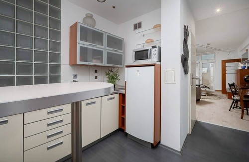 Srodmiescie Apartment | 10 Pl Wolnosci Square Stylish apartment Wi-Fi