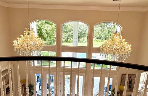 Oakhurst House | 10 Serene Acres: Your Perfect Micro Wedding Escape