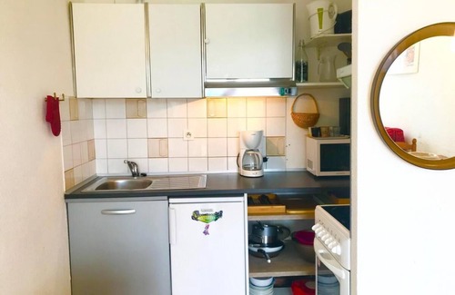 Villard-de-Lans Apartment | 10m from ski slopes, 5th floor, view ski slopes, balcony, parking, tv, ski locker, 43m²