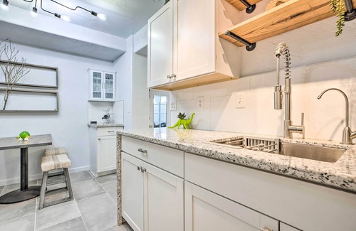 Laveen Village House | 11 Mi to Dtwn: Phoenix Guest House w/Hot Tub