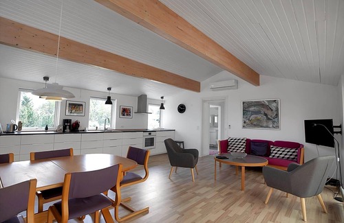 Nykøbing House | 11183 Nykøbing Sj - Syrenhækken 4