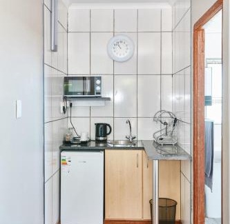 Queenswood Apartment | 1202 on Cowgill